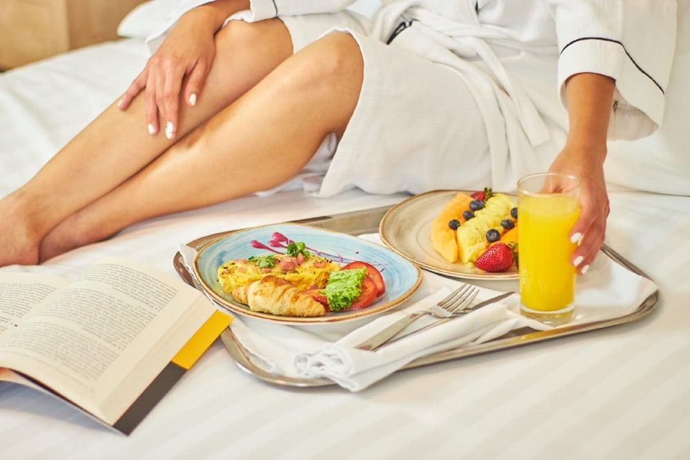 Hotel Estelar San Isidro Lima Ngoại thất bức ảnh